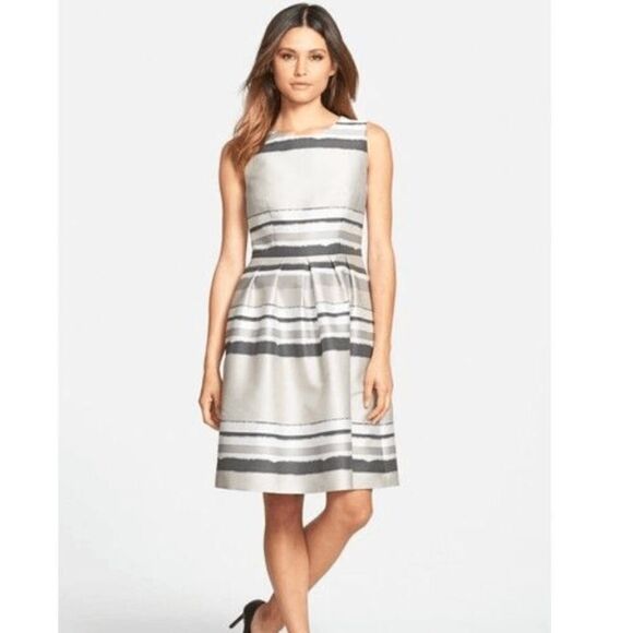 Boss Hugo Boss Diljana Dress Silver Gray Textured Sleeveless Cocktail Size 8 - Picture 1 of 16
